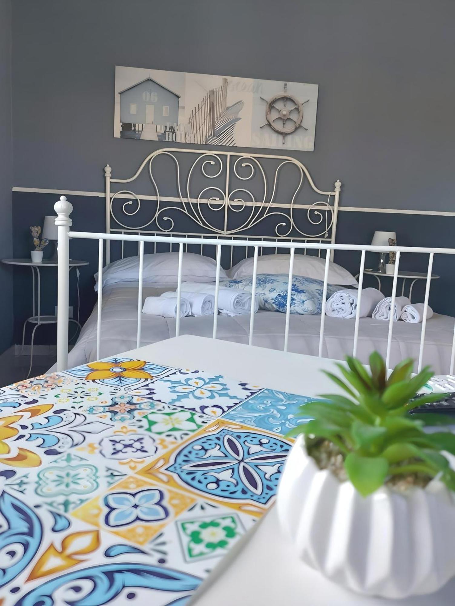Villa Nadira Giardini Naxos Eksteriør billede