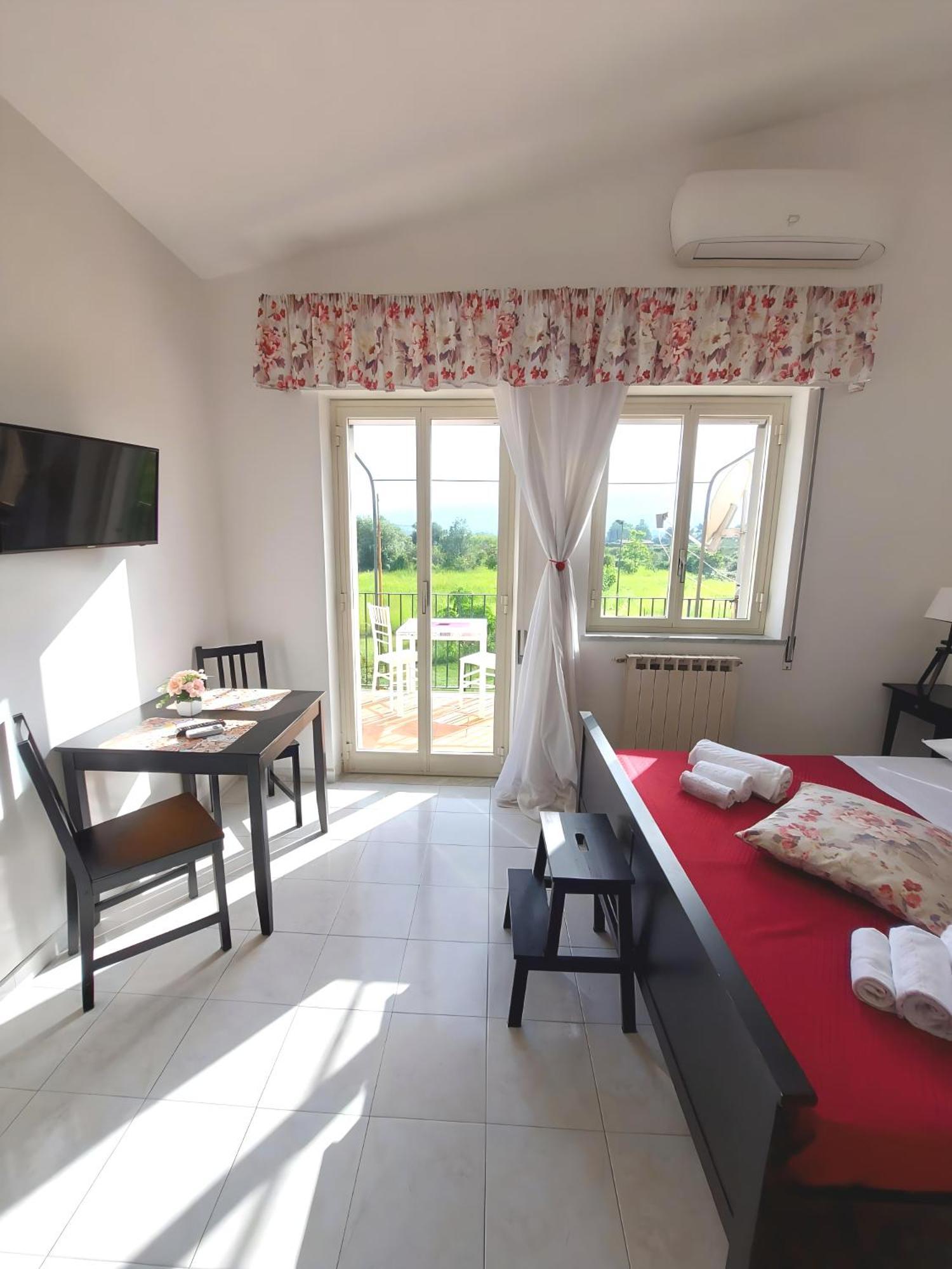 Villa Nadira Giardini Naxos Eksteriør billede