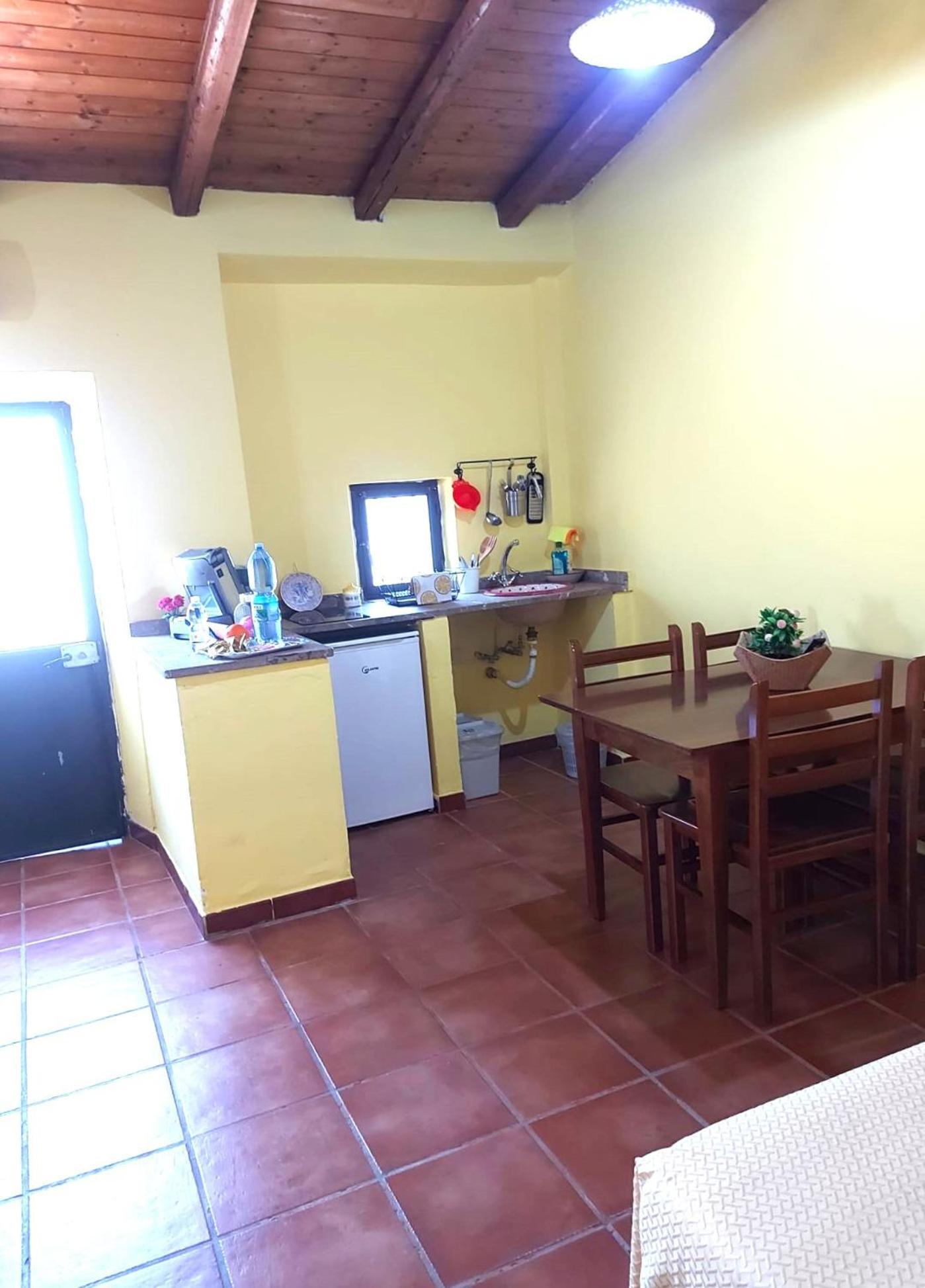 Villa Nadira Giardini Naxos Eksteriør billede