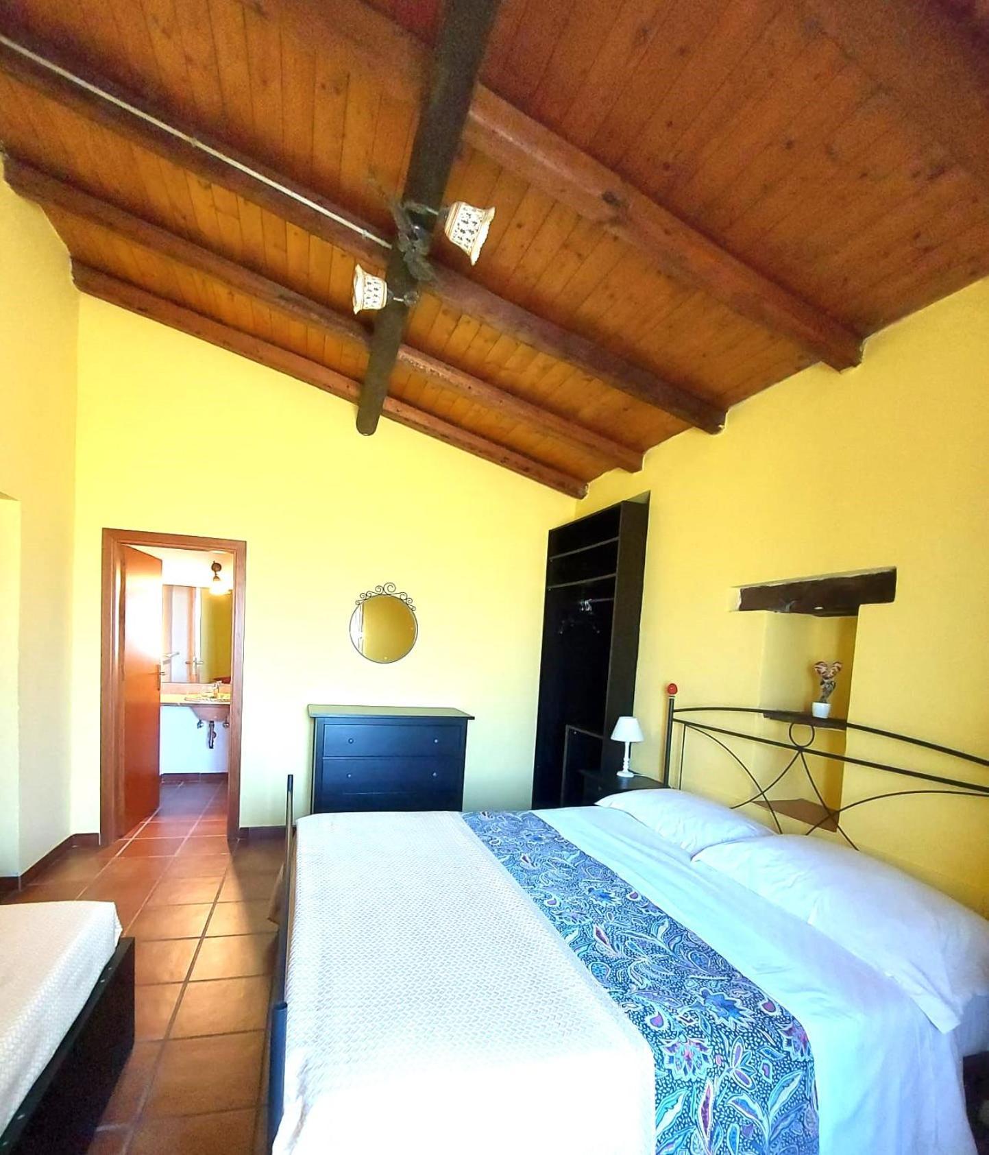Villa Nadira Giardini Naxos Eksteriør billede