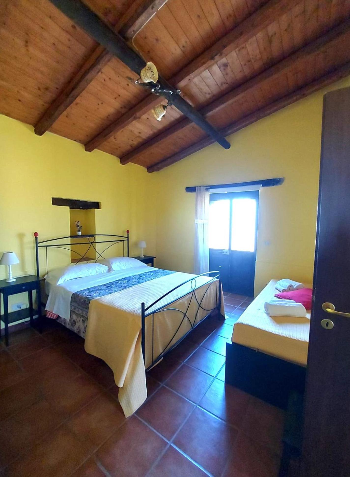 Villa Nadira Giardini Naxos Eksteriør billede