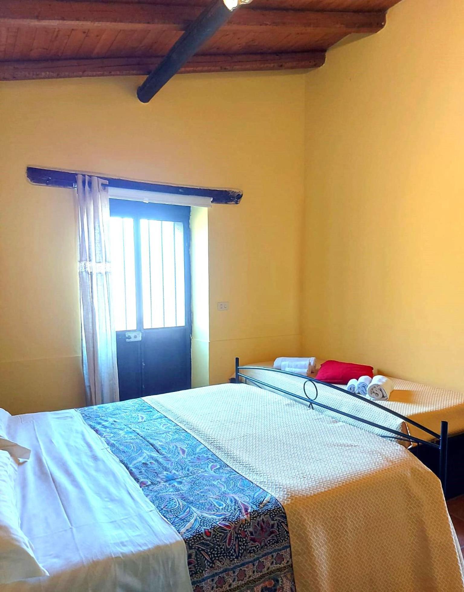 Villa Nadira Giardini Naxos Eksteriør billede