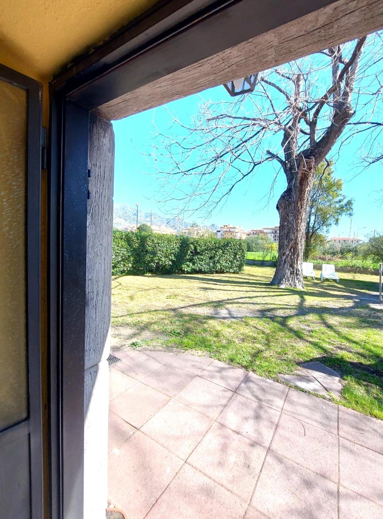 Villa Nadira Giardini Naxos Eksteriør billede