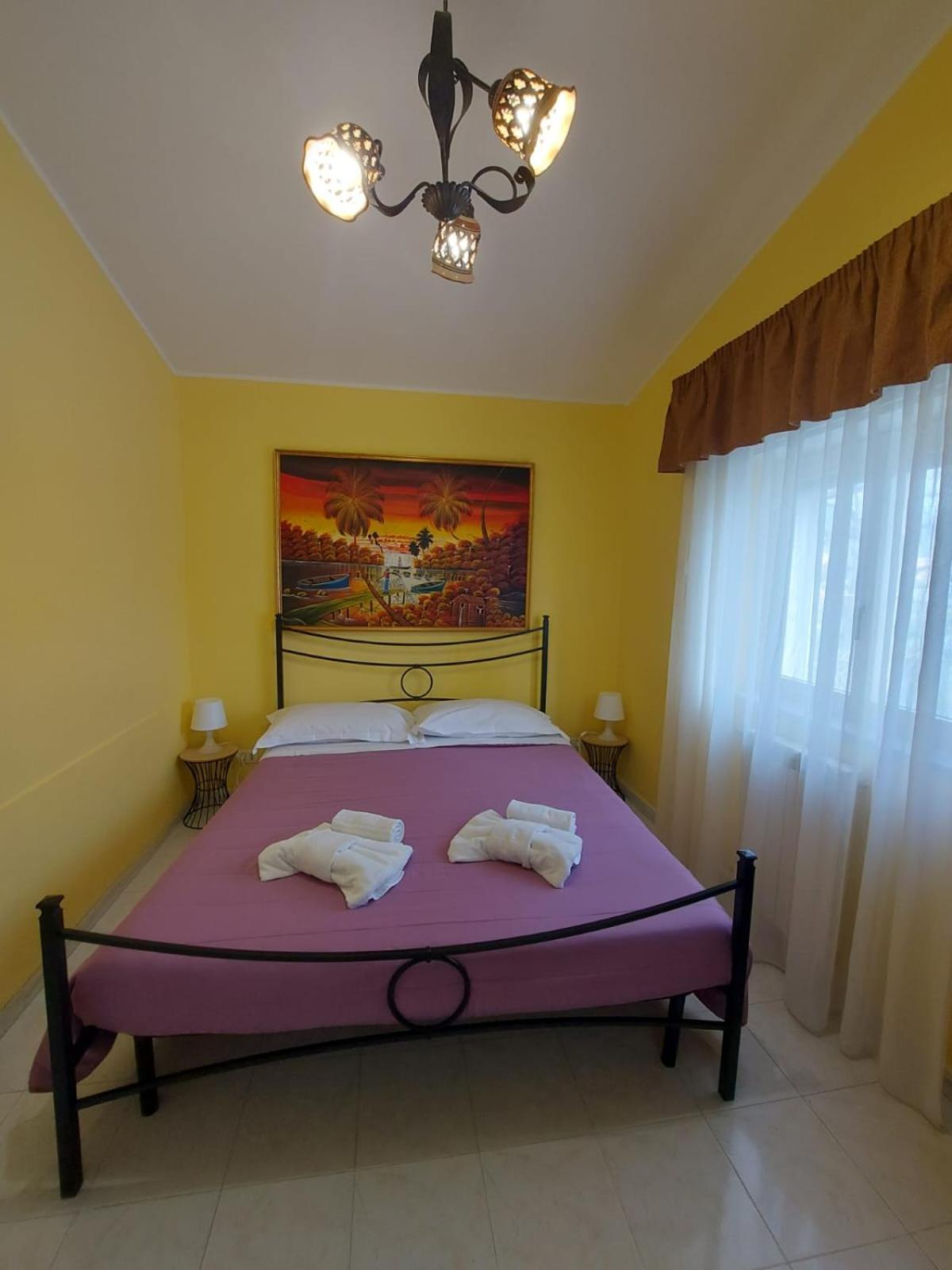 Villa Nadira Giardini Naxos Eksteriør billede
